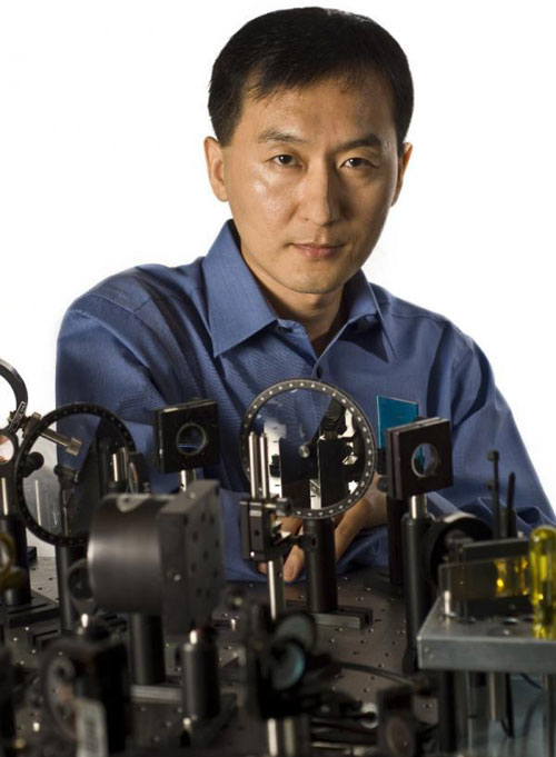 美用激光造神秘黑色金属